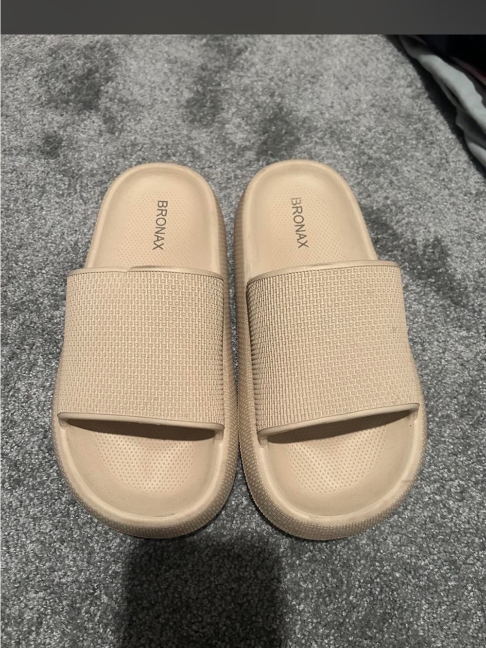 BRONAX Beige Slide Sandals